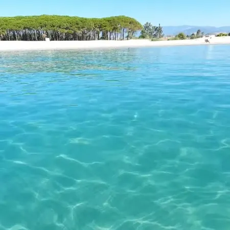 Luisa - Am アパート *